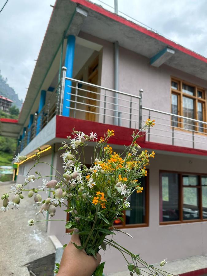 Homestay Wildflower Tosh